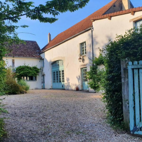 Ferme equestre Gateau Stables Domaine de Varenne